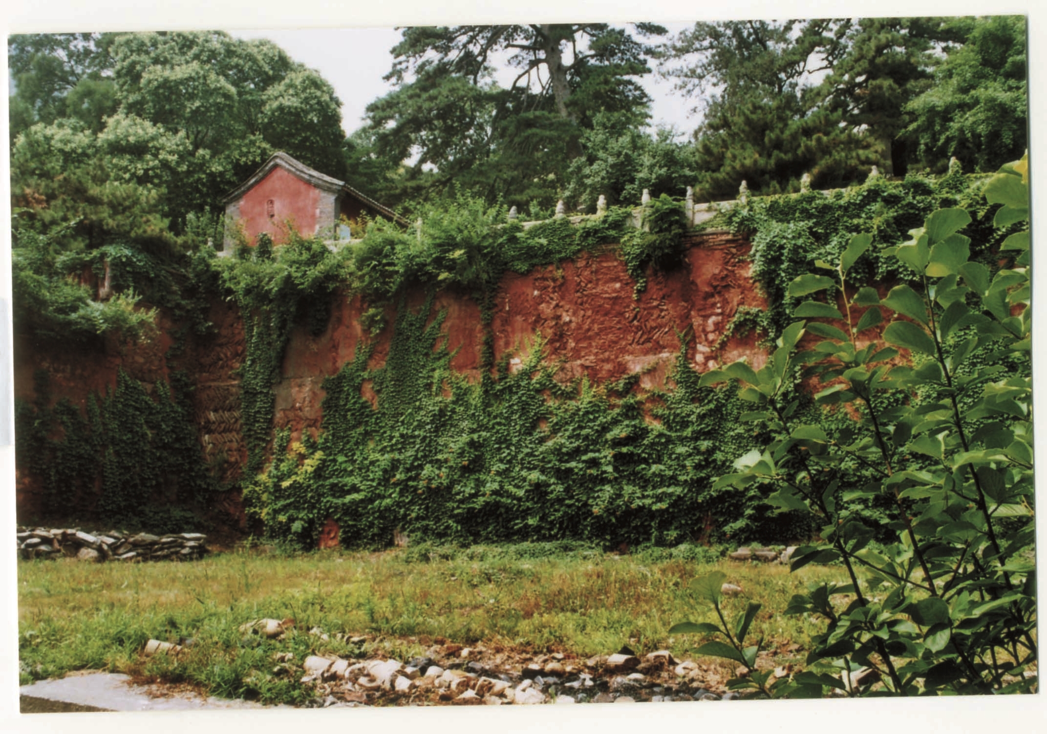 “北京戒台寺滑坡机理整治关键技术研究”成果达到国际领先水平,其中多锚点抗滑桩获得专利证书.jpg “北京戒台寺滑坡机理整治关键技术研究”成果达到国际领先水平,其中多锚点抗滑桩获得专利证书.jpg